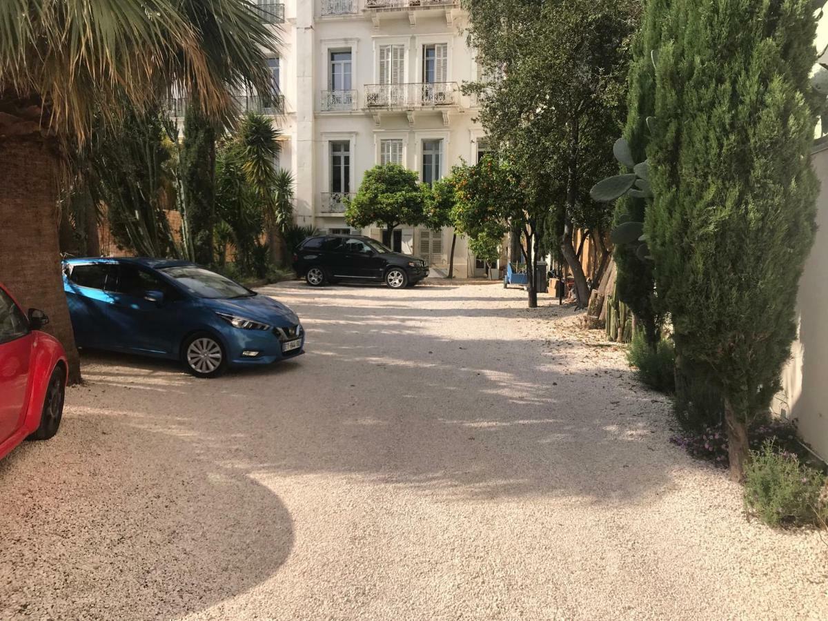 Aux Iles D'Or Apartment Hyeres Exterior photo