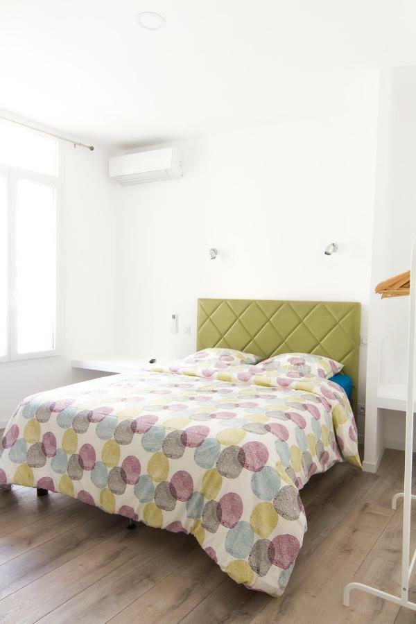 Aux Iles D'Or Apartment Hyeres Exterior photo